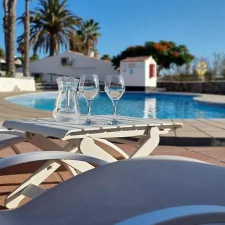 Feriehus Arguineguin, Two Bedrooms Bungalow, Pool & Wifi *