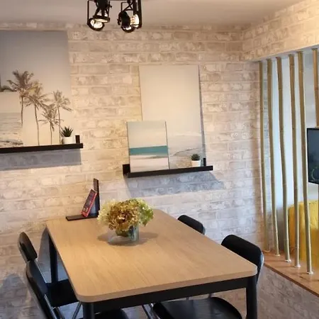 Feriehus Arguineguin, Two Bedrooms Bungalow, Pool & Wifi Arguineguin